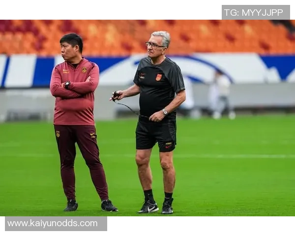 伊万指出国足跑动量不足与战术灵活性缺乏是关键问题 伊万指出国足跑动量不足与战术灵活性缺乏是关键问题