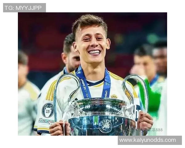 里夫斯开季19场表现惊艳成为队史第二快达成500分100助50三分的球员