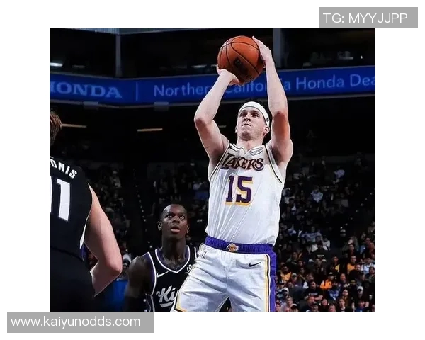 小里弗斯直言湖人争冠之路漫长应尽早考虑交易老詹