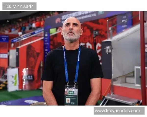 穆斯卡特有意继续执教海港队或将不加盟流浪者队